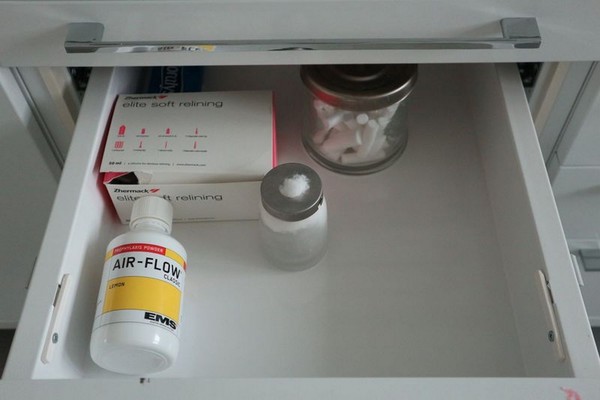 1#4922 Attrezzature e strumenti odontoiatrici in vendita - foto 173