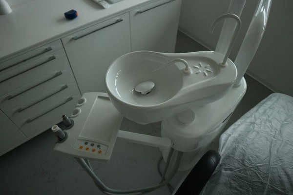1#4922 Attrezzature e strumenti odontoiatrici in vendita - foto 197