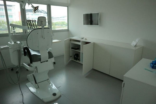 1#4922 Attrezzature e strumenti odontoiatrici in vendita - foto 203