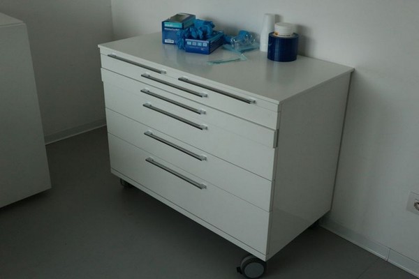 1#4922 Attrezzature e strumenti odontoiatrici in vendita - foto 205