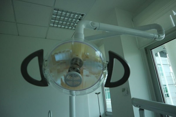 1#4922 Attrezzature e strumenti odontoiatrici in vendita - foto 229