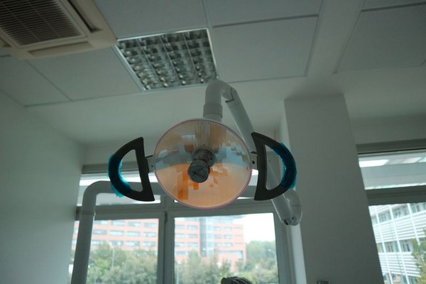1#4922 Attrezzature e strumenti odontoiatrici in vendita - foto 300