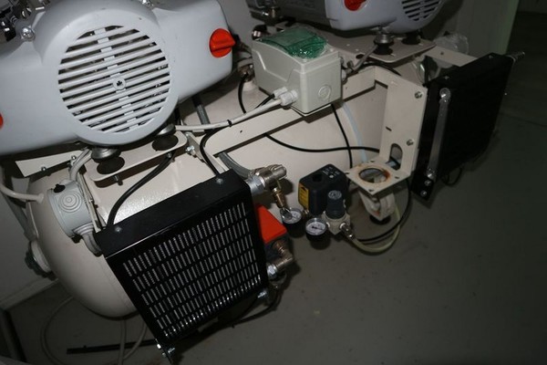 1#4922 Attrezzature e strumenti odontoiatrici in vendita - foto 358