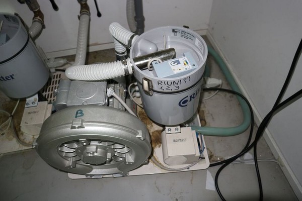 1#4922 Attrezzature e strumenti odontoiatrici in vendita - foto 361