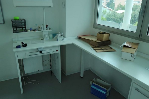 1#4922 Attrezzature e strumenti odontoiatrici in vendita - foto 419