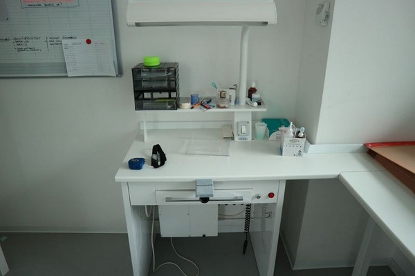 1#4922 Attrezzature e strumenti odontoiatrici in vendita - foto 420