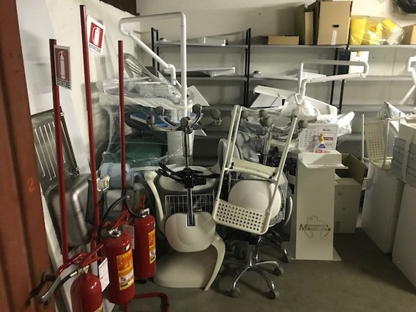 3#4922 Attrezzature e strumenti odontoiatrici in vendita - foto 3