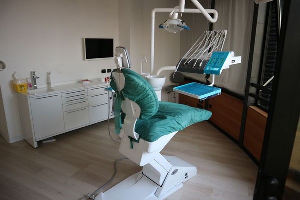 3#4922 Attrezzature e strumenti odontoiatrici in vendita - foto 89