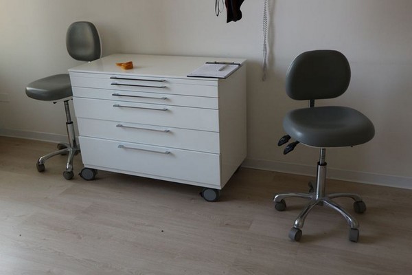 3#4922 Attrezzature e strumenti odontoiatrici in vendita - foto 100