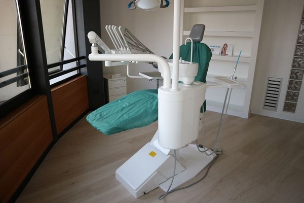 3#4922 Attrezzature e strumenti odontoiatrici in vendita - foto 142