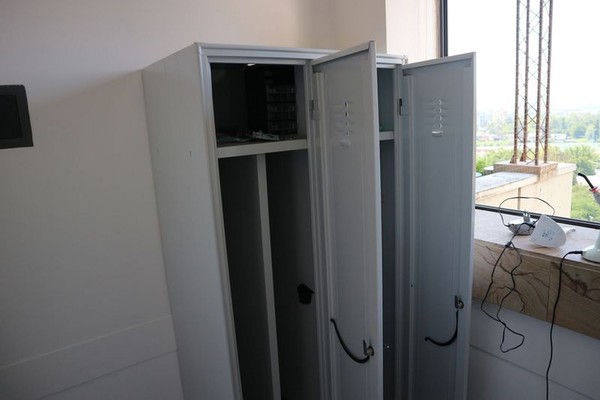 3#4922 Attrezzature e strumenti odontoiatrici in vendita - foto 188