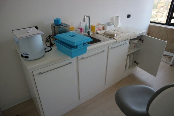 3#4922 Attrezzature e strumenti odontoiatrici in vendita - foto 220