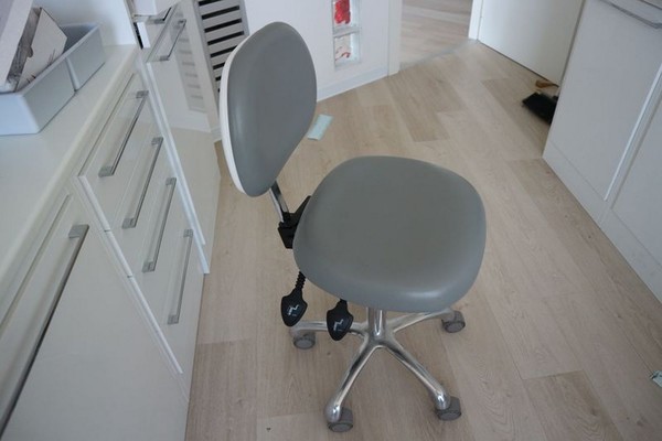 3#4922 Attrezzature e strumenti odontoiatrici in vendita - foto 246
