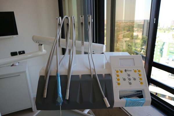 3#4922 Attrezzature e strumenti odontoiatrici in vendita - foto 288