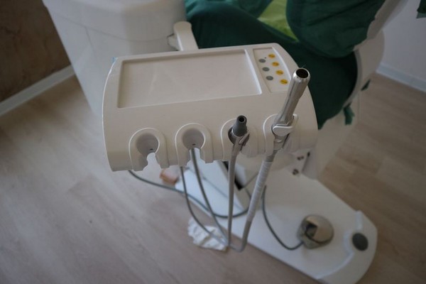 3#4922 Attrezzature e strumenti odontoiatrici in vendita - foto 292