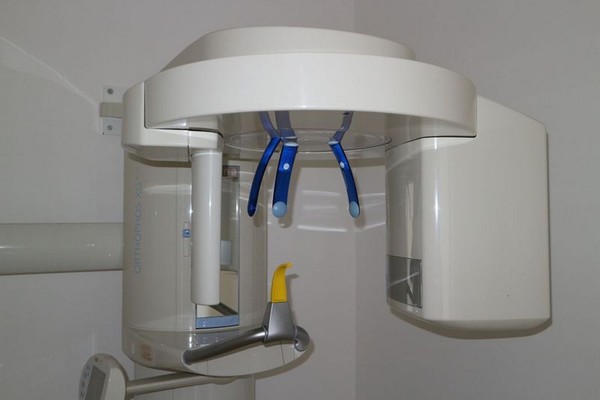 3#4922 Attrezzature e strumenti odontoiatrici in vendita - foto 299