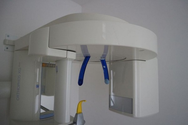 3#4922 Attrezzature e strumenti odontoiatrici in vendita - foto 306
