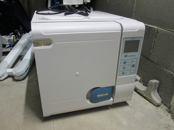 2#4924 Arredi e strumenti odontoiatrici in vendita - foto 64