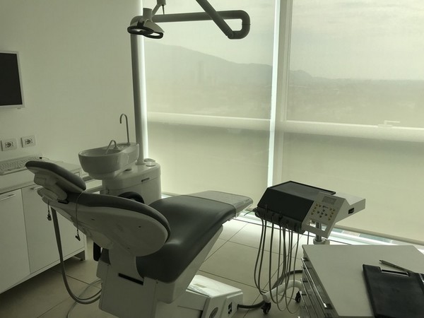 6#4924 Attrezzature e strumenti odontoiatrici in vendita - foto 19