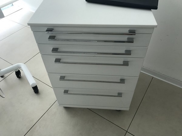 6#4924 Attrezzature e strumenti odontoiatrici in vendita - foto 24