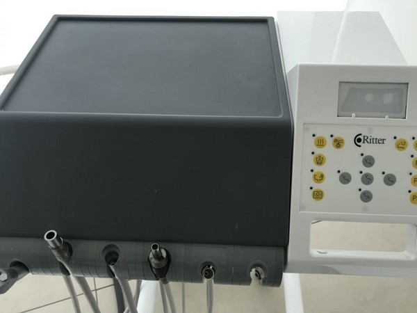 6#4924 Attrezzature e strumenti odontoiatrici in vendita - foto 35