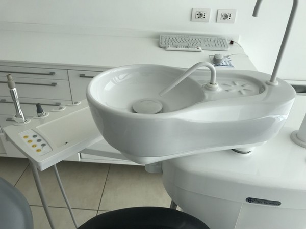 6#4924 Attrezzature e strumenti odontoiatrici in vendita - foto 36