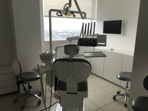 6#4924 Attrezzature e strumenti odontoiatrici in vendita - foto 39