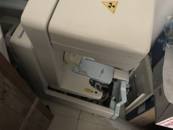 6#4924 Attrezzature e strumenti odontoiatrici in vendita - foto 138