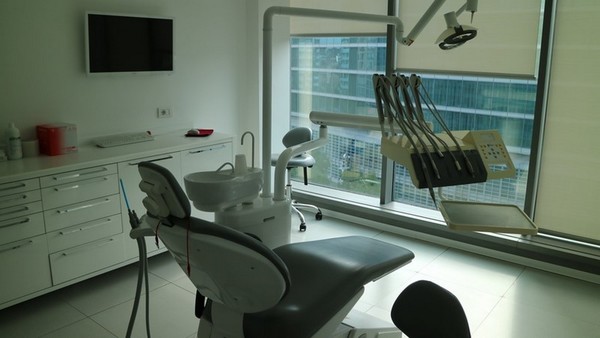 7#4924 Attrezzature e strumenti odontoiatrici in vendita - foto 75