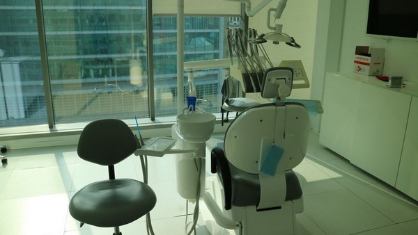 7#4924 Attrezzature e strumenti odontoiatrici in vendita - foto 91