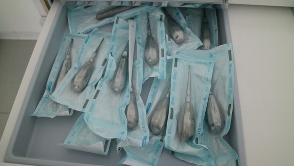 7#4924 Attrezzature e strumenti odontoiatrici in vendita - foto 113