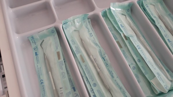 8#4926 Attrezzature per radiografie odontoiatriche e studio dentistico in vendita - foto 1