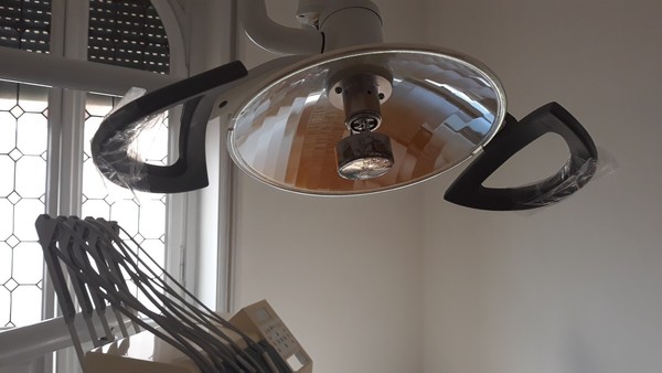 8#4926 Attrezzature per radiografie odontoiatriche e studio dentistico in vendita - foto 243