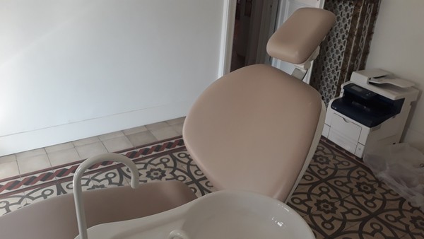 8#4926 Attrezzature per radiografie odontoiatriche e studio dentistico in vendita - foto 244