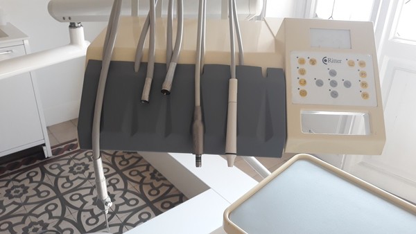8#4926 Attrezzature per radiografie odontoiatriche e studio dentistico in vendita - foto 249