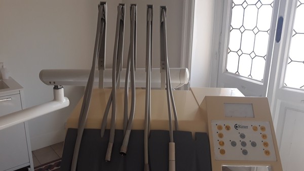 8#4926 Attrezzature per radiografie odontoiatriche e studio dentistico in vendita - foto 251
