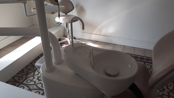 8#4926 Attrezzature per radiografie odontoiatriche e studio dentistico in vendita - foto 256