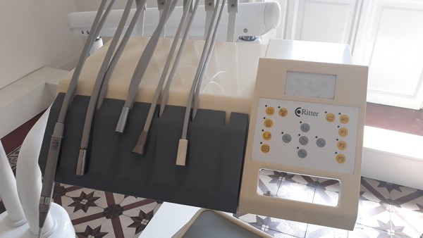 8#4926 Attrezzature per radiografie odontoiatriche e studio dentistico in vendita - foto 339