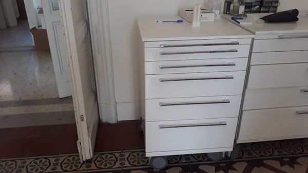 8#4926 Attrezzature per radiografie odontoiatriche e studio dentistico in vendita - foto 347