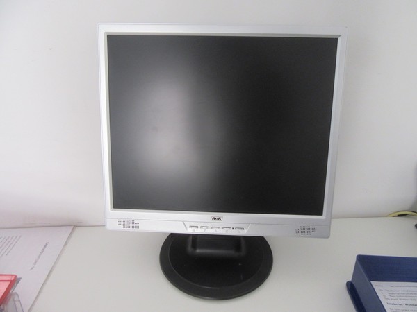 3#4927 Arredi e attrezzature per ufficio in vendita - foto 102