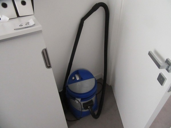 3#4927 Arredi e attrezzature per ufficio in vendita - foto 159