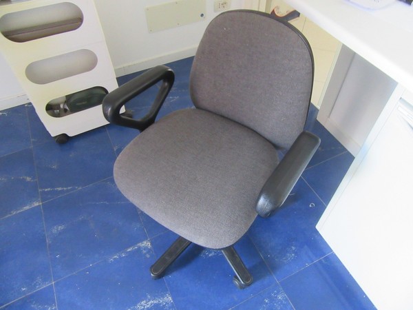 5#4927 Arredi e attrezzature per ufficio in vendita - foto 135