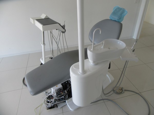 6#4927 Arredi e attrezzature per studio dentistico in vendita - foto 91