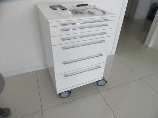 6#4927 Arredi e attrezzature per studio dentistico in vendita - foto 139
