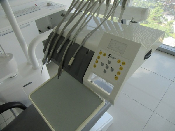 6#4927 Arredi e attrezzature per studio dentistico in vendita - foto 149