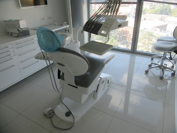 6#4927 Arredi e attrezzature per studio dentistico in vendita - foto 162