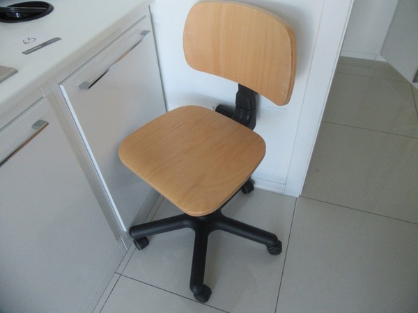 6#4927 Arredi e attrezzature per studio dentistico in vendita - foto 182