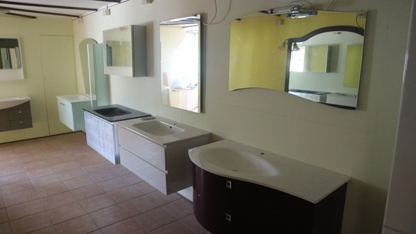 18#4929 Magazzino di prodotti finiti in vendita - foto 1