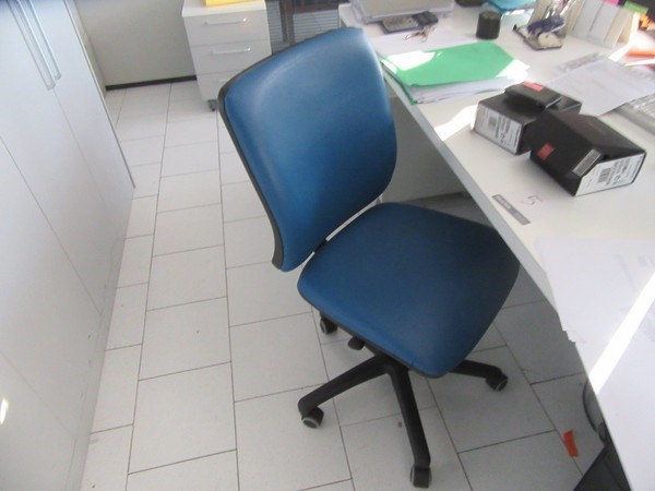 2#4935 Arredi da ufficio in vendita - foto 17