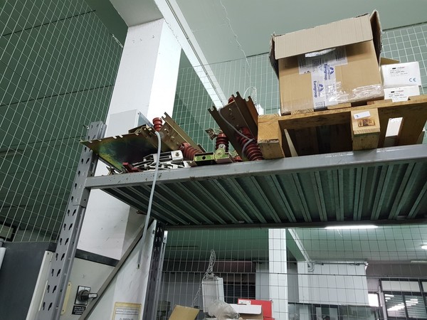 2#4939 Rimanenze e attrezzature per impianti elettrici in vendita - foto 7